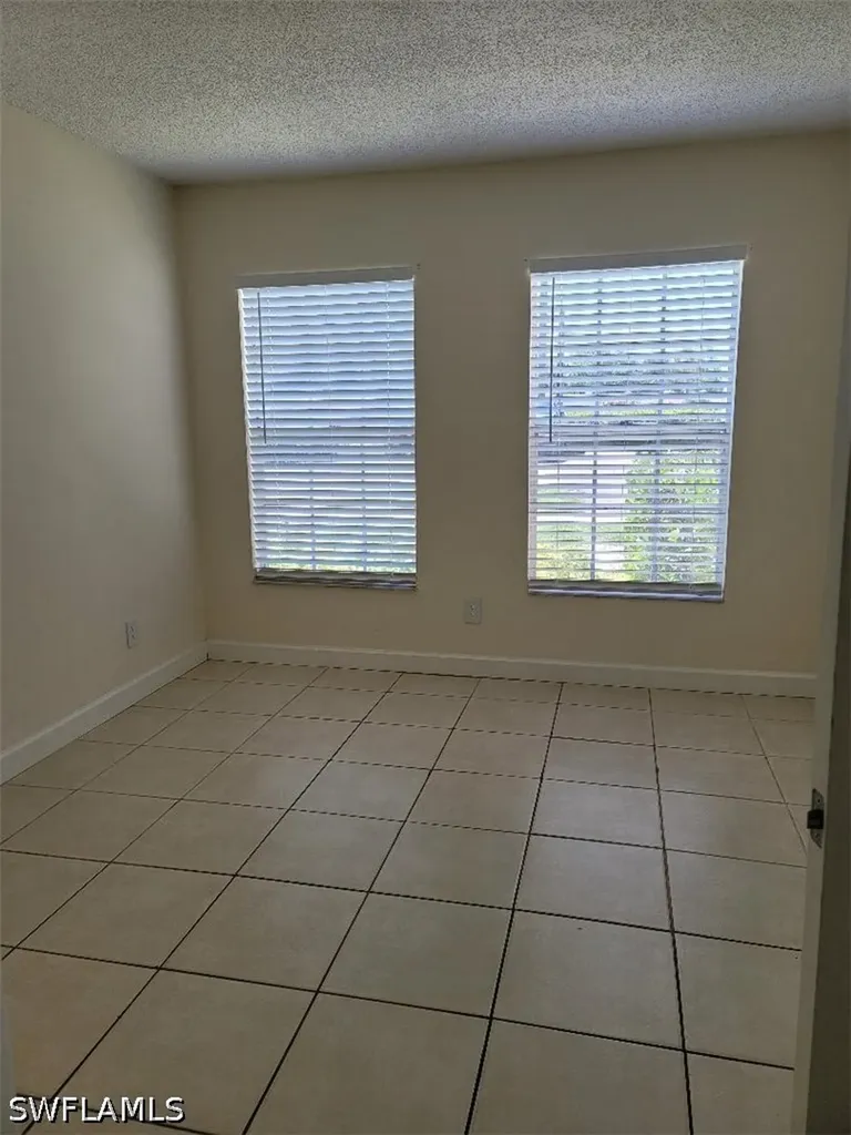 190 Santa Clara Drive Naples FL 34104