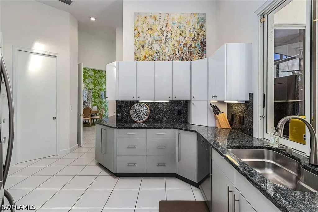 720 Turkey Oak Lane Naples FL 34108