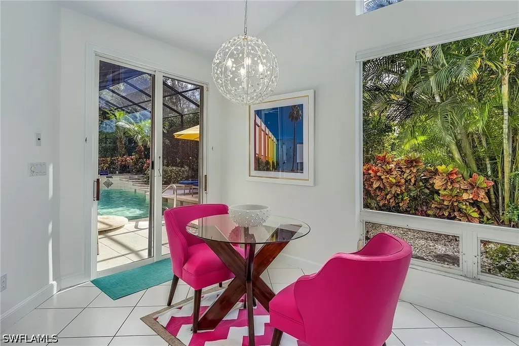 720 Turkey Oak Lane Naples FL 34108