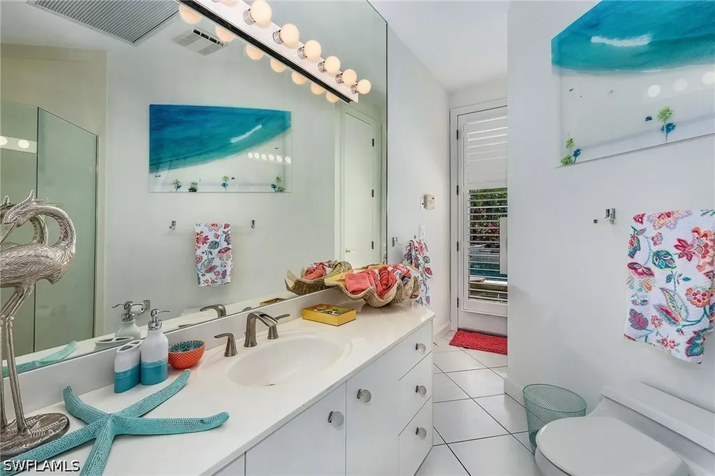 720 Turkey Oak Lane Naples FL 34108
