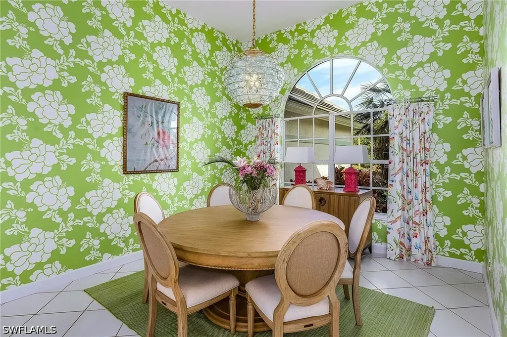 720 Turkey Oak Lane Naples FL 34108