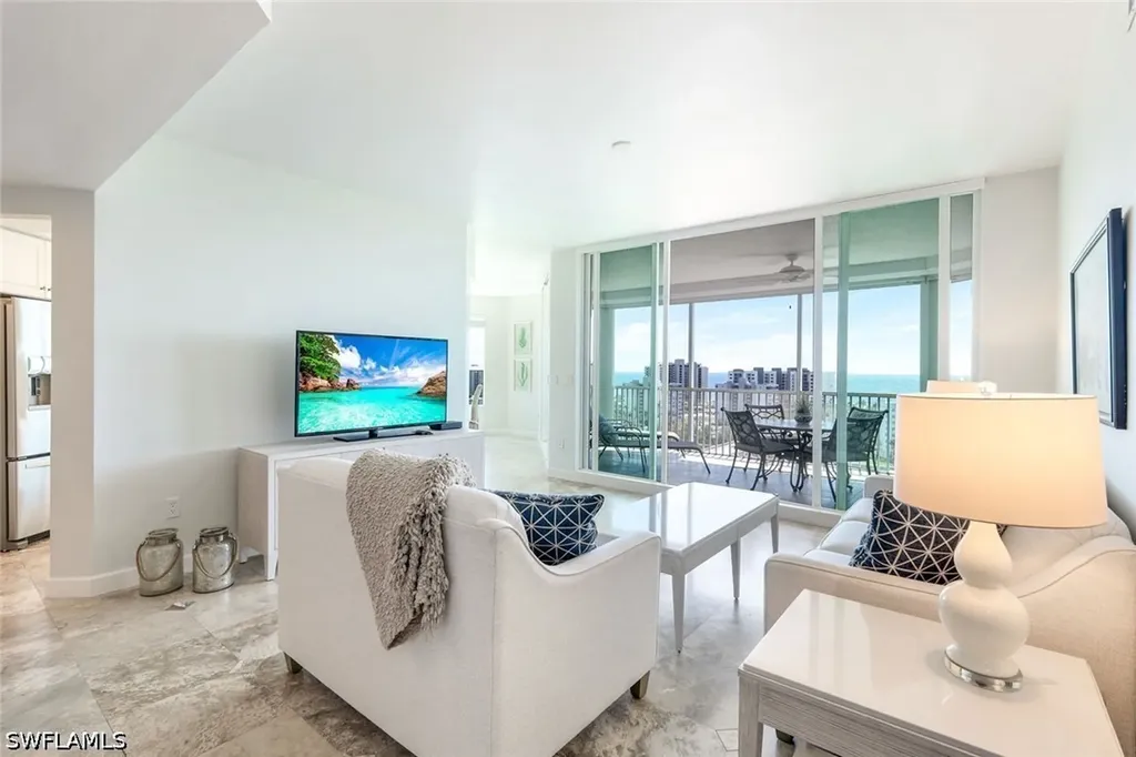 300 Dunes Boulevard Naples FL 34110