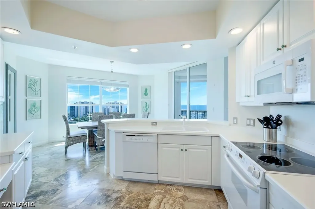 300 Dunes Boulevard Naples FL 34110