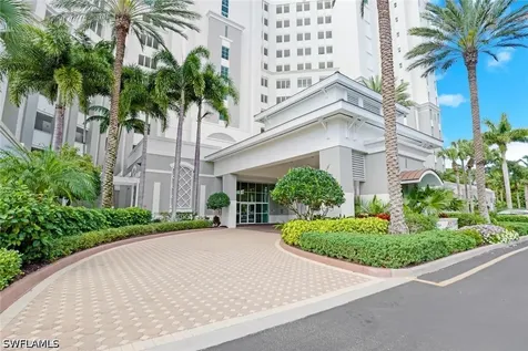 300 Dunes Boulevard Naples FL 34110