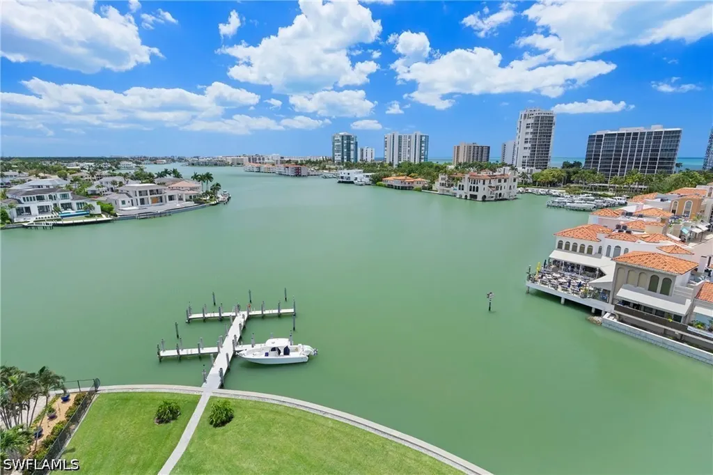 250 Park Shore Drive Naples FL 34103