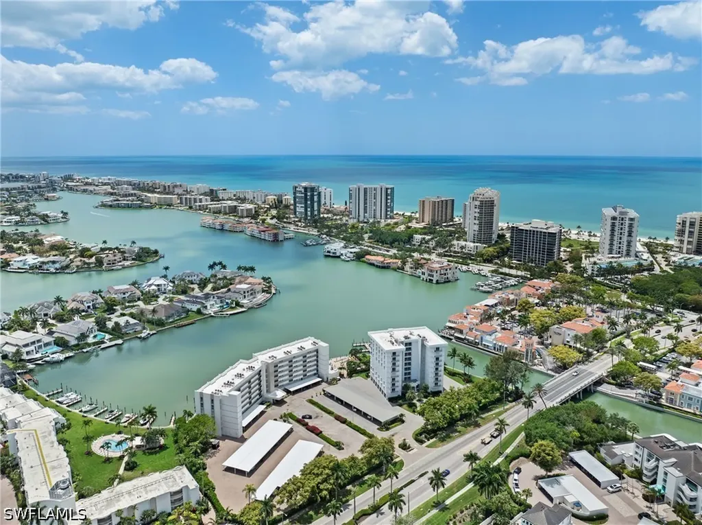 250 Park Shore Drive Naples FL 34103