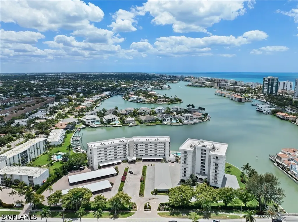 250 Park Shore Drive Naples FL 34103