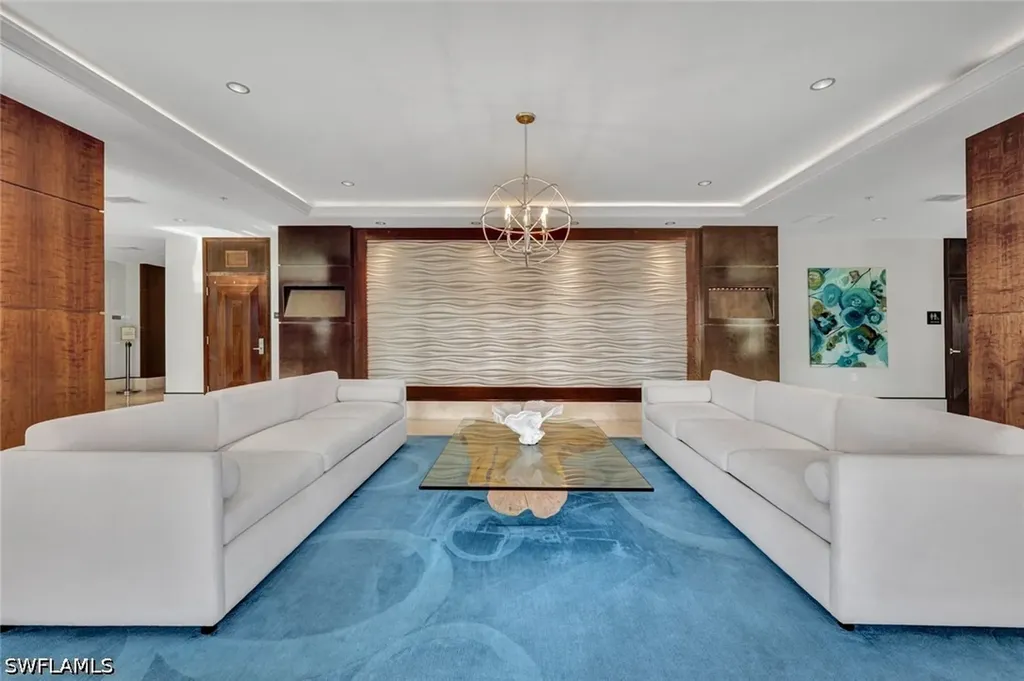 265 Indies Way Naples FL 34110