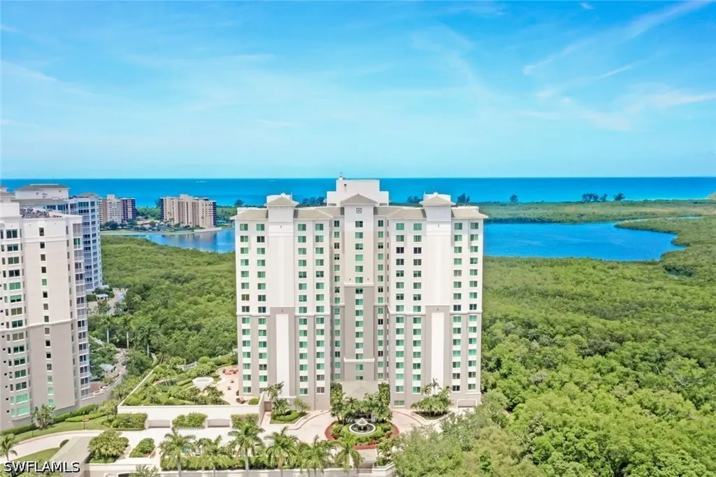 265 Indies Way Naples FL 34110