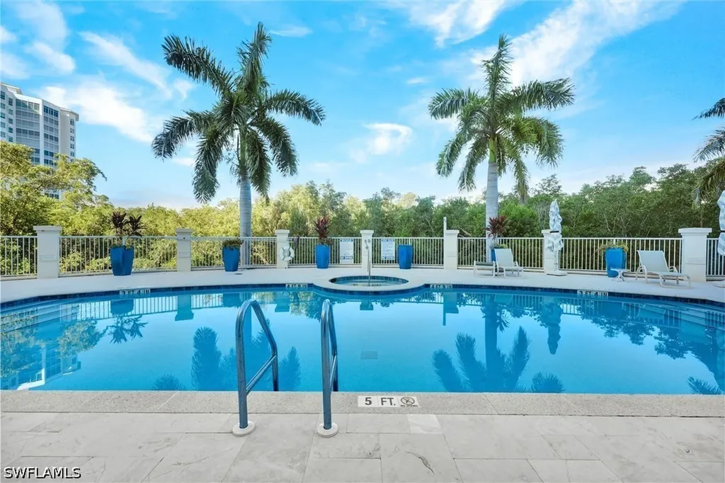 265 Indies Way Naples FL 34110