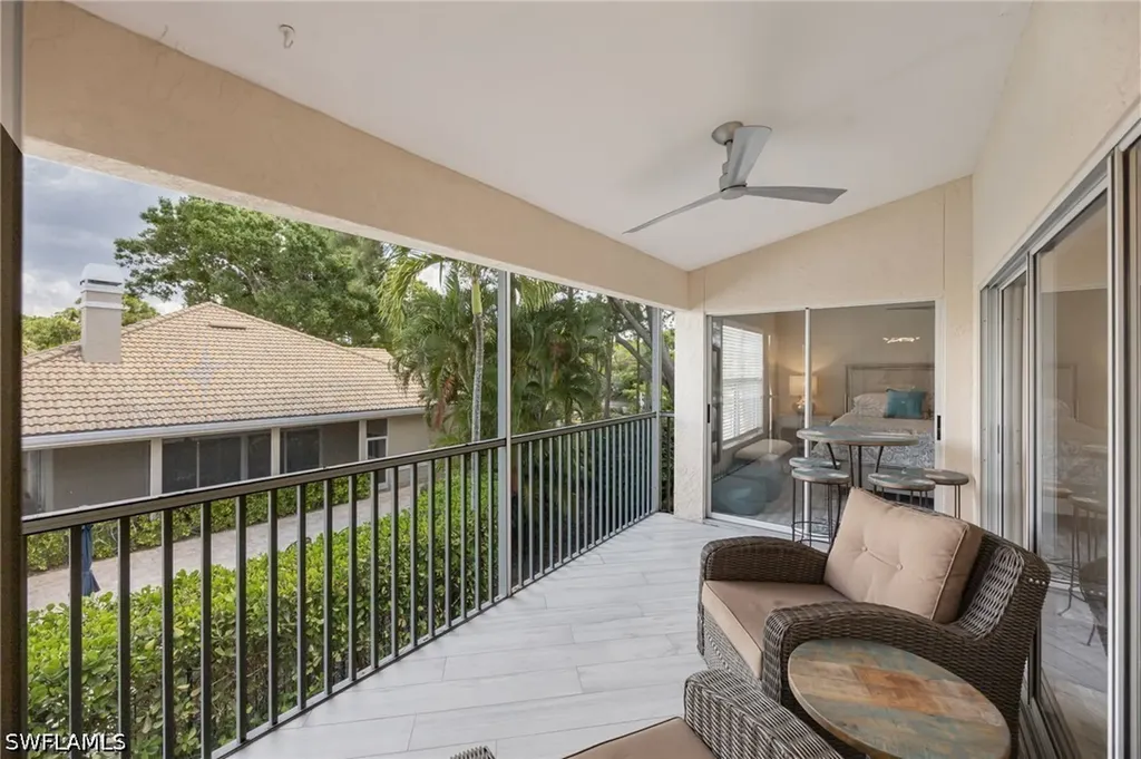 290 Emerald Bay Circle Naples FL 34110