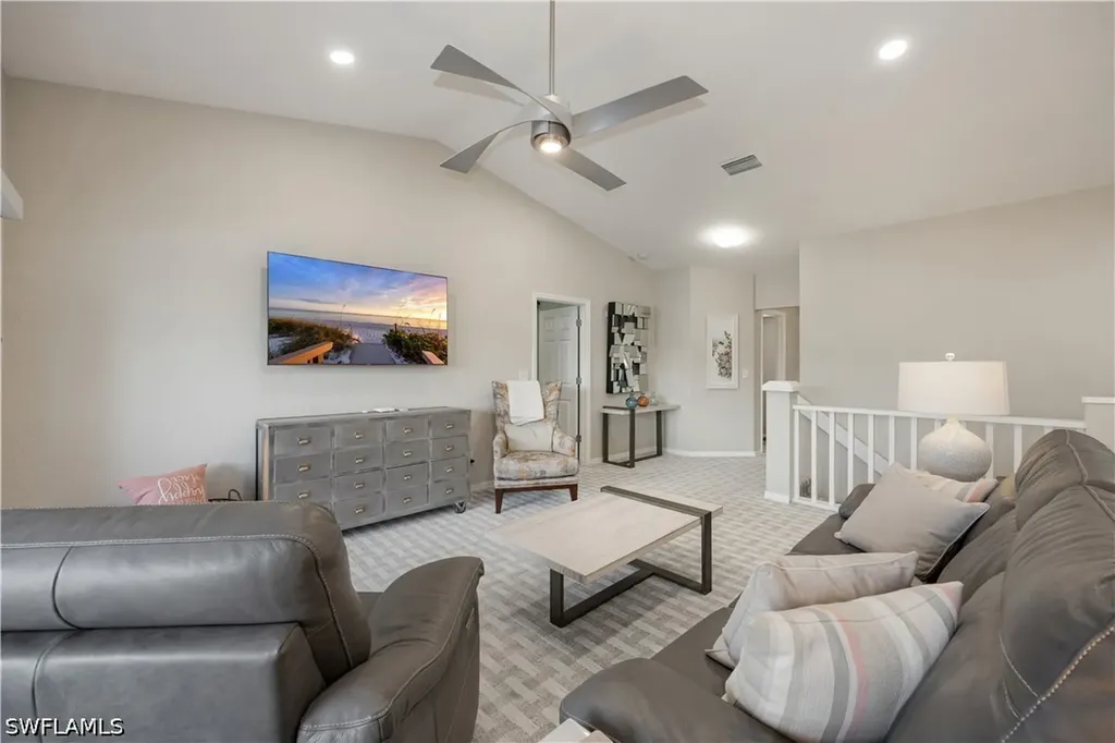290 Emerald Bay Circle Naples FL 34110