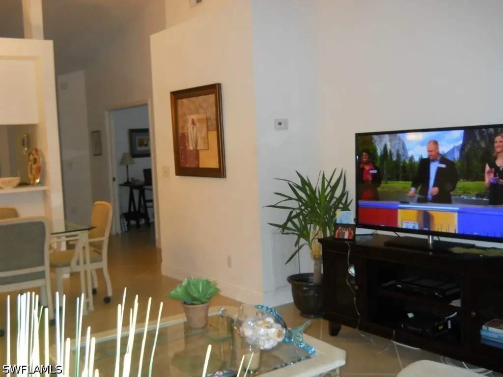 332 Bradstrom Circle Naples FL 34113-7698
