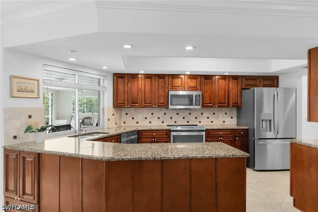 1916 Countess Court Naples FL 34110