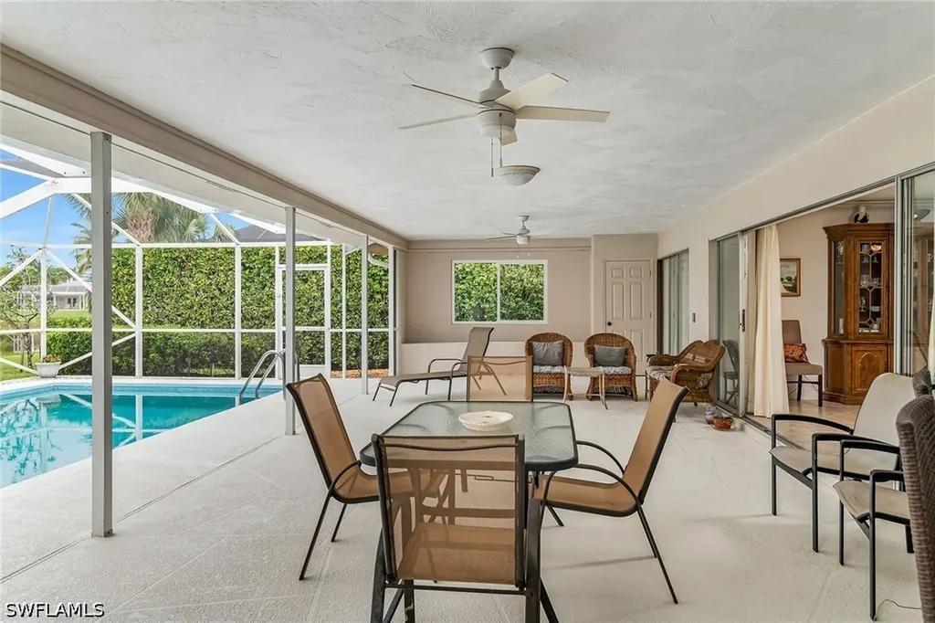 1916 Countess Court Naples FL 34110