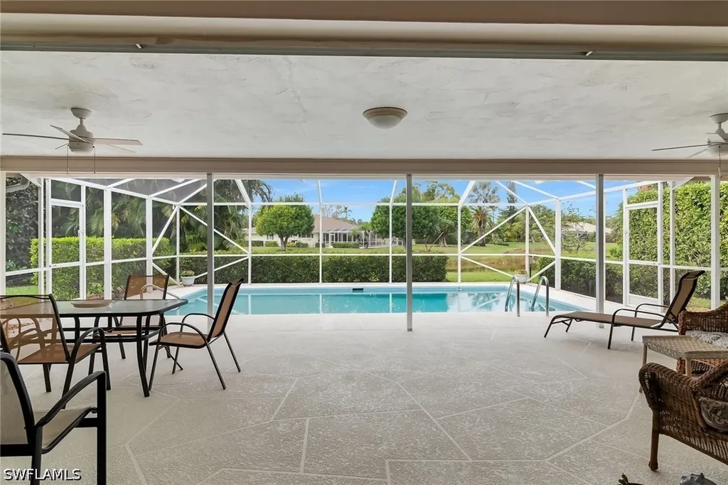 1916 Countess Court Naples FL 34110