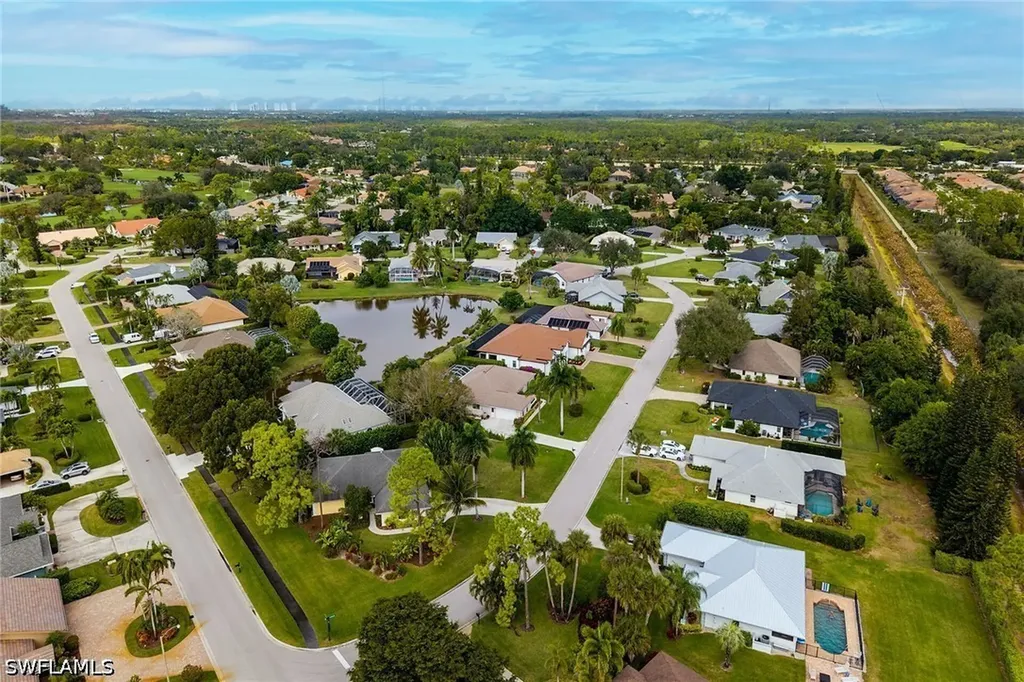 1916 Countess Court Naples FL 34110