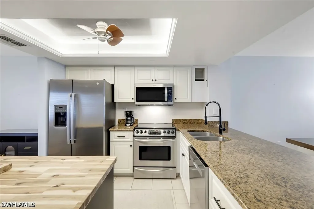 15171 Cedarwood Lane Naples FL 34110