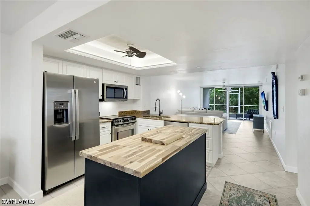 15171 Cedarwood Lane Naples FL 34110