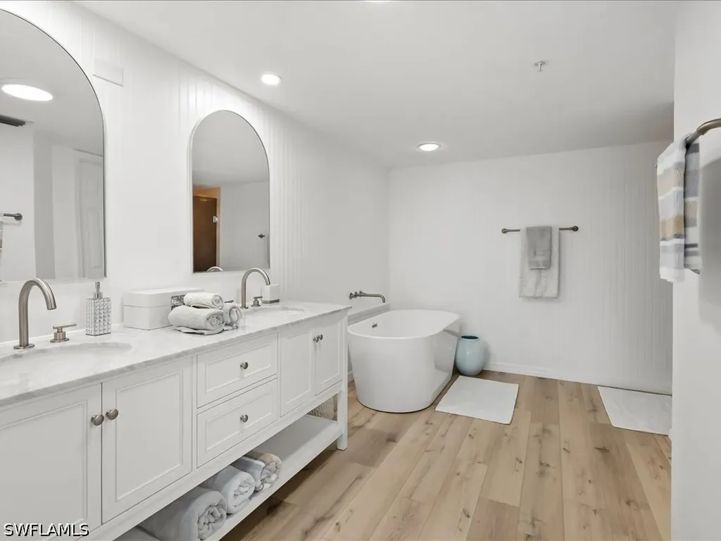 26910 Wedgewood Drive Bonita Springs FL 34134