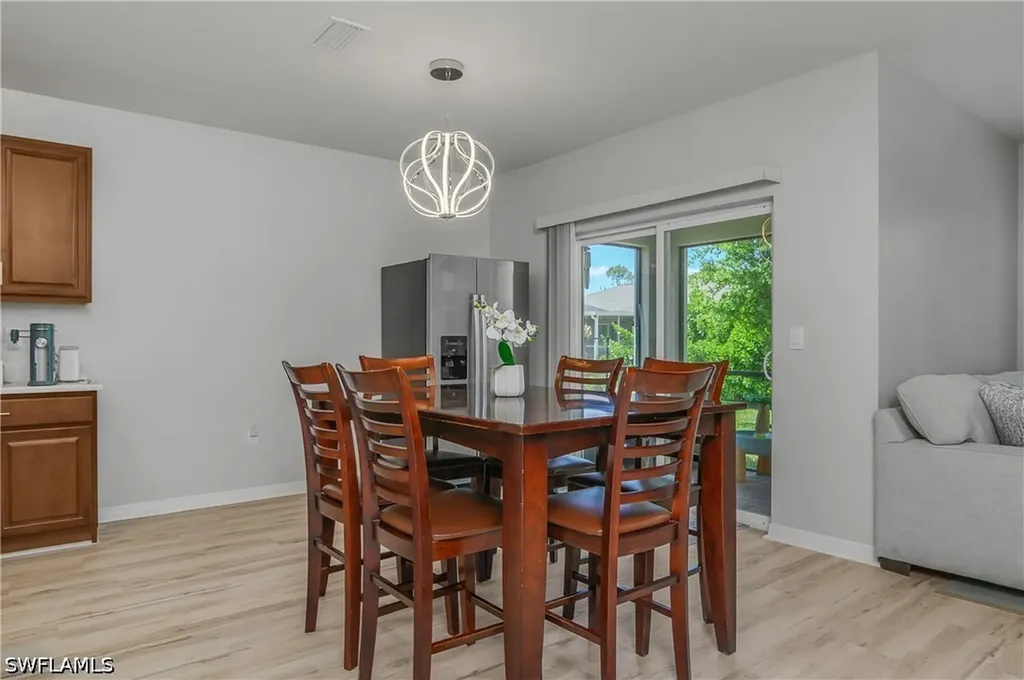 2544 NW 20th Place Cape Coral FL 33993