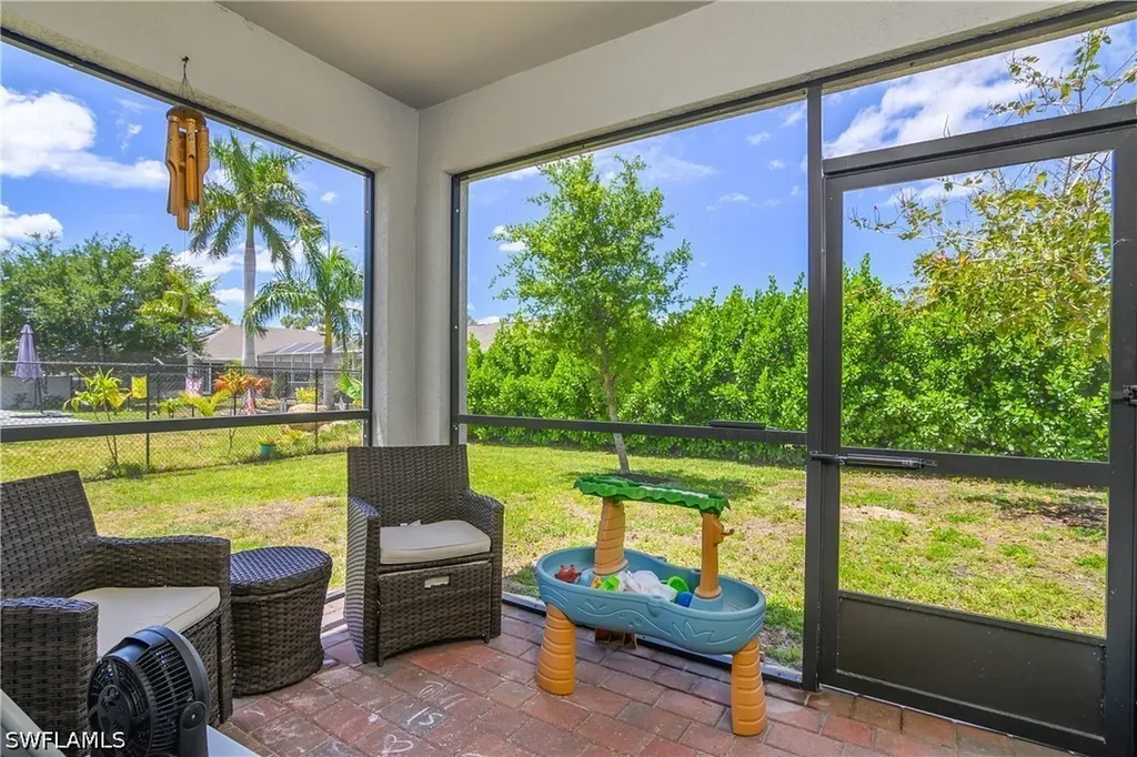 2544 NW 20th Place Cape Coral FL 33993