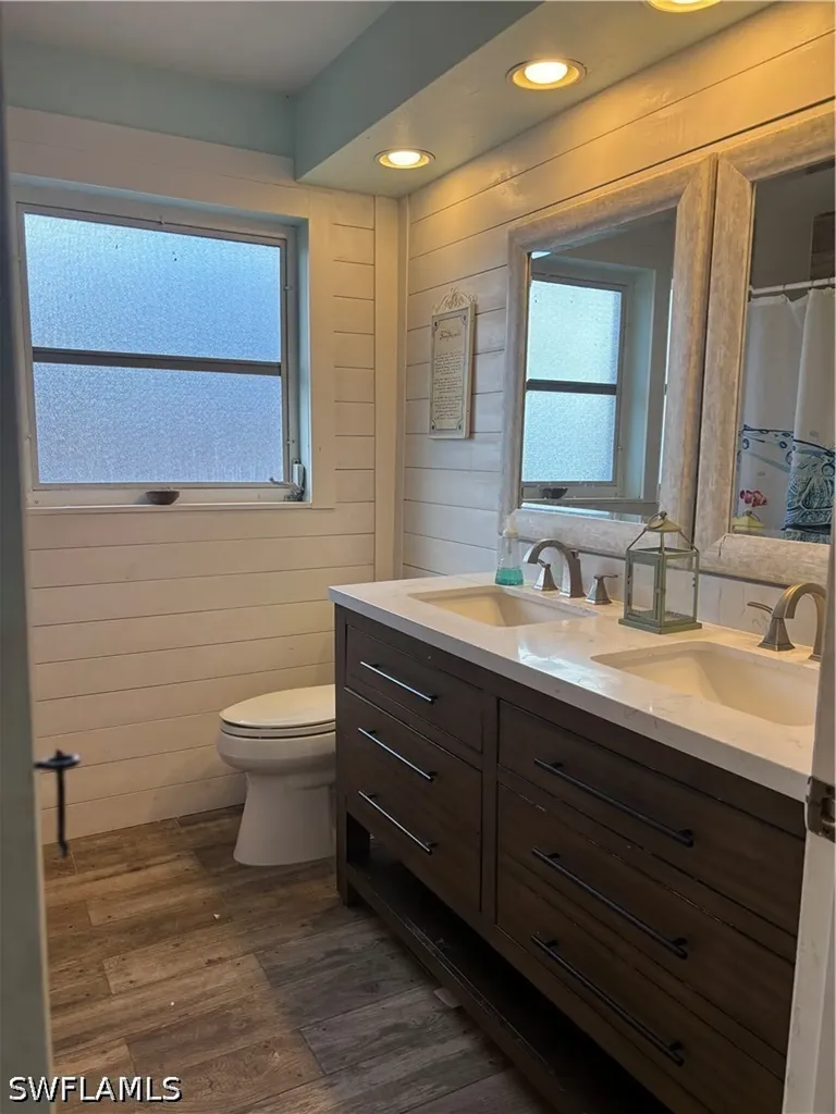 3704 SE 16th Place Cape Coral FL 33904