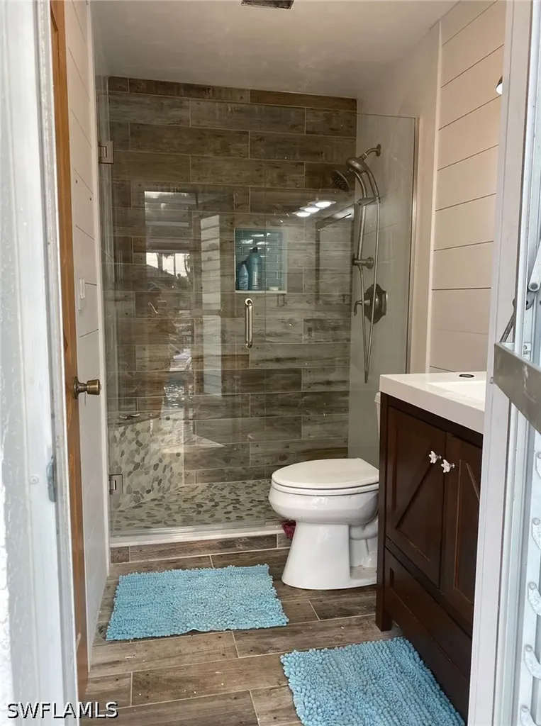 3704 SE 16th Place Cape Coral FL 33904