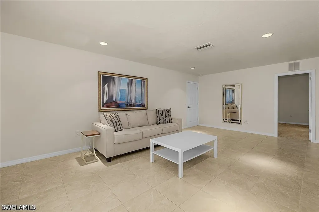 4933 Triton Court W Cape Coral FL 33904