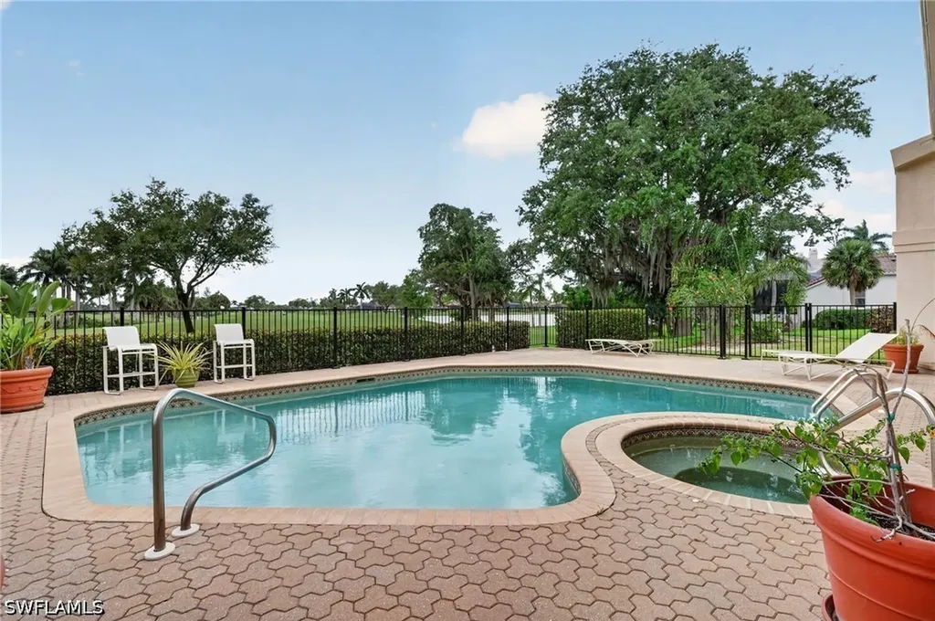 16031 Forest Oaks Drive Fort Myers FL 33908