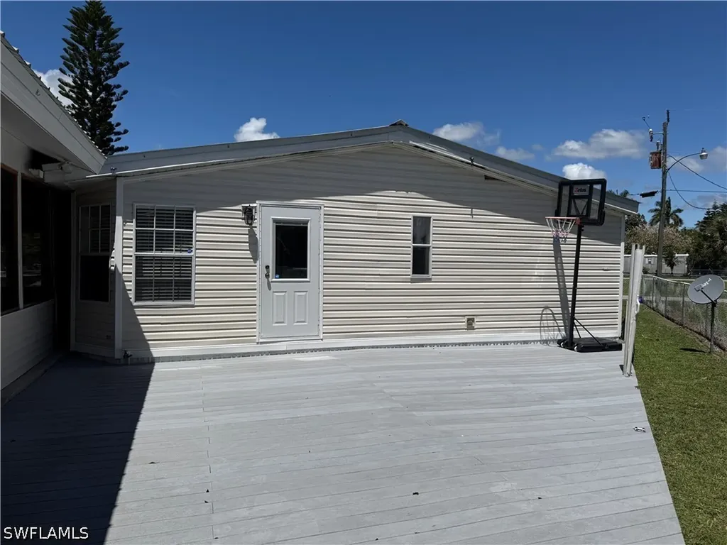 240 Mcbeth Way Copeland FL 34137