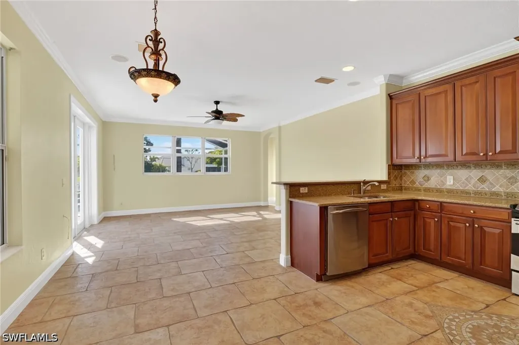 12585 Gemstone Court Fort Myers FL 33913