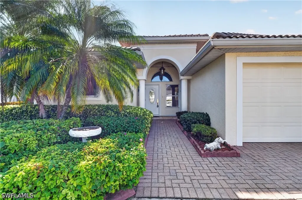 12585 Gemstone Court Fort Myers FL 33913