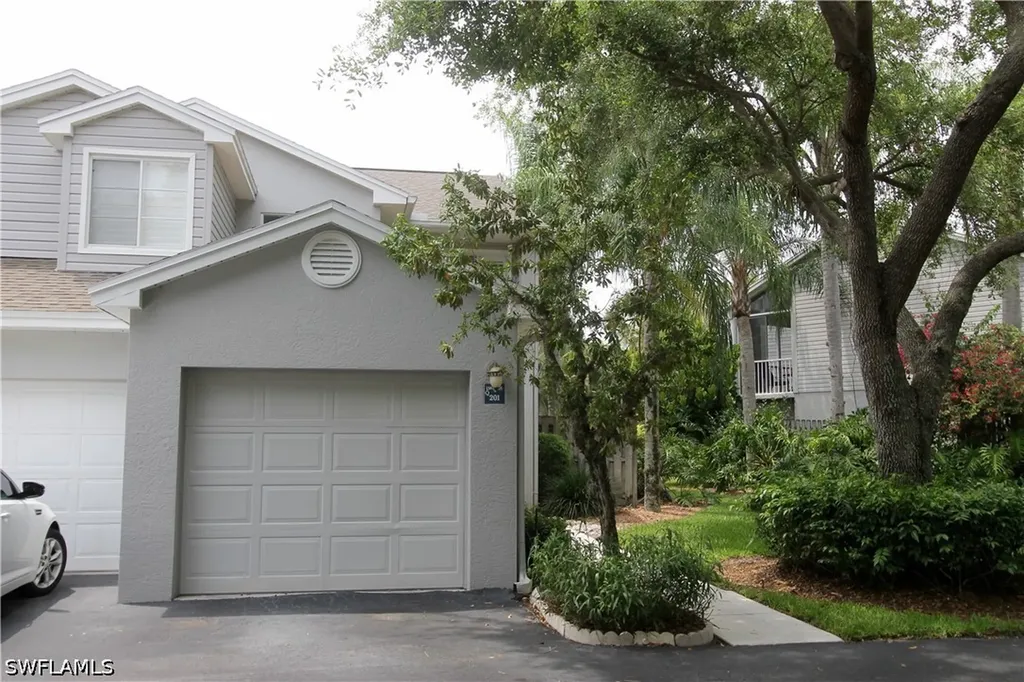 2880 Citrus Lake Drive Naples FL 34109