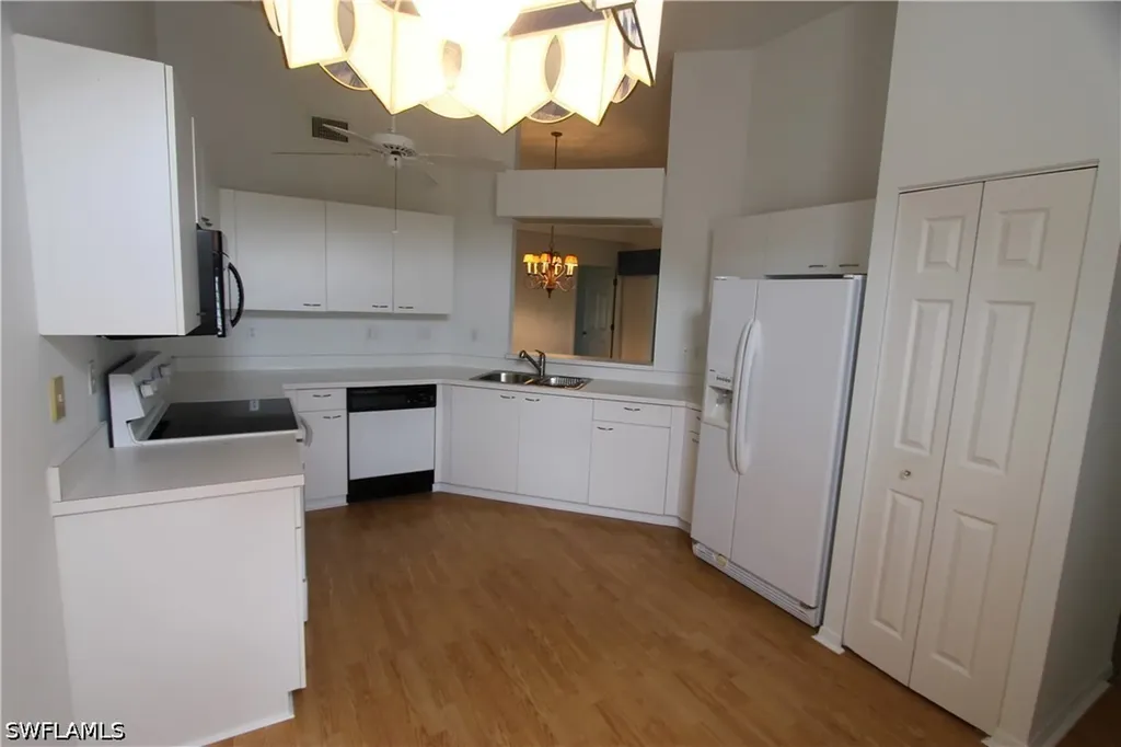 2880 Citrus Lake Drive Naples FL 34109