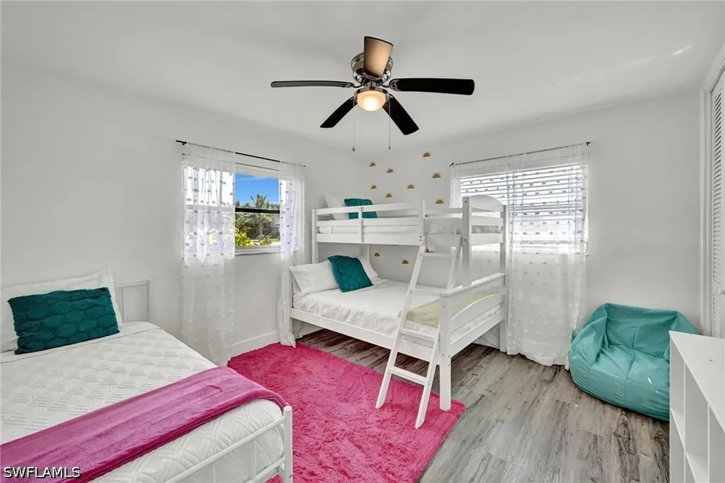 513 Monterey Avenue Cape Coral FL 33904