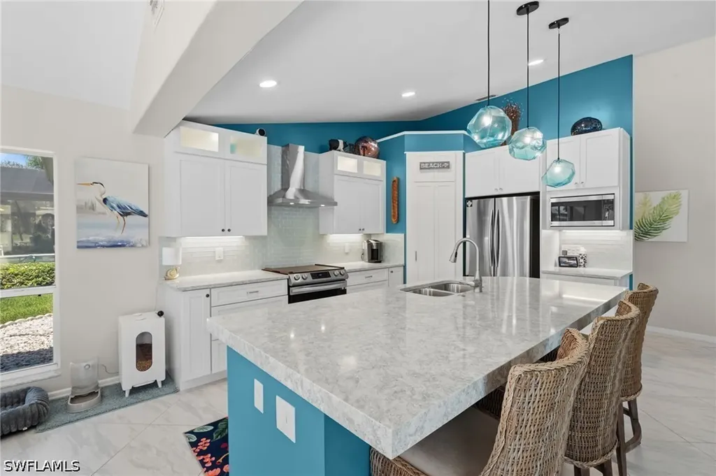 13280 Bridgeford Avenue Bonita Springs FL 34135