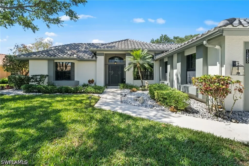 13280 Bridgeford Avenue Bonita Springs FL 34135