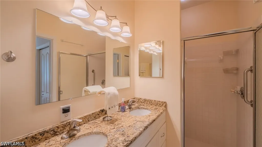 20650 Candlewood Hollow Estero FL 33928