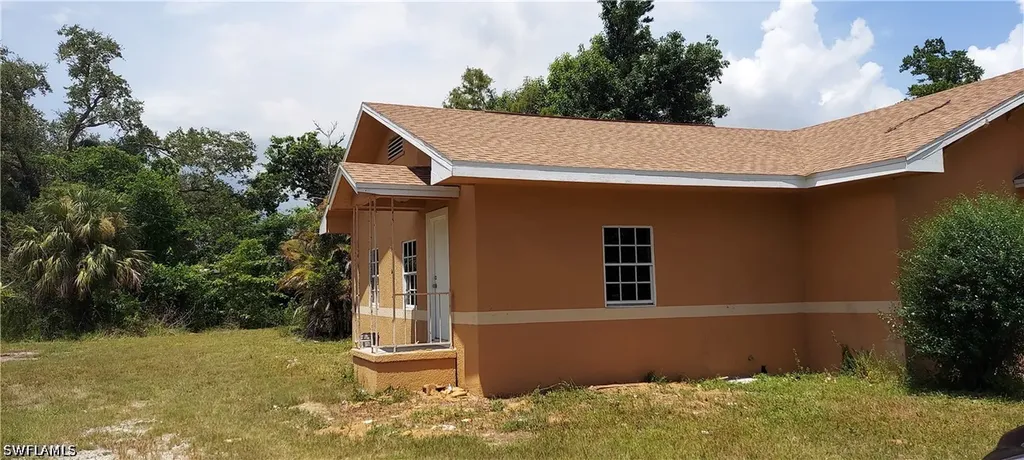 1164 Luray Avenue Fort Myers FL 33916