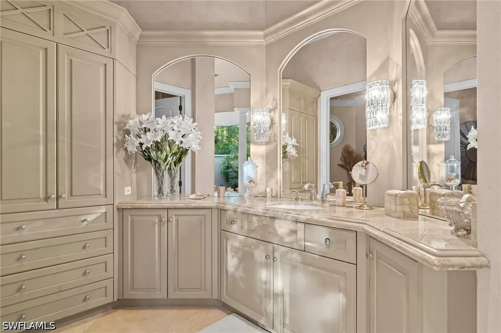 4457 Club Estates Drive Naples FL 34112