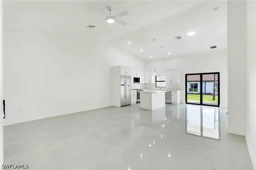 4446-4448 24th Street SW Lehigh Acres FL 33973