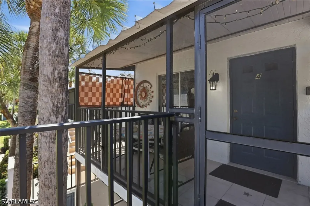 4050 Ice Castle Way Naples FL 34112