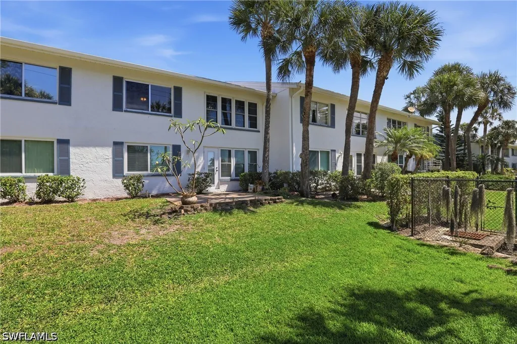 4050 Ice Castle Way Naples FL 34112