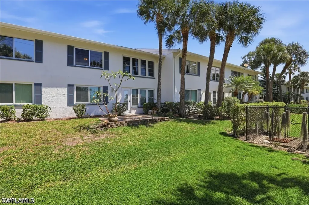 4050 Ice Castle Way Naples FL 34112