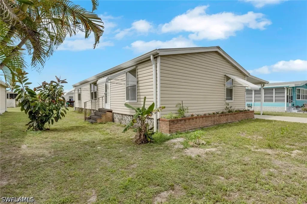 220 Ocean Reef Lane Naples FL 34114