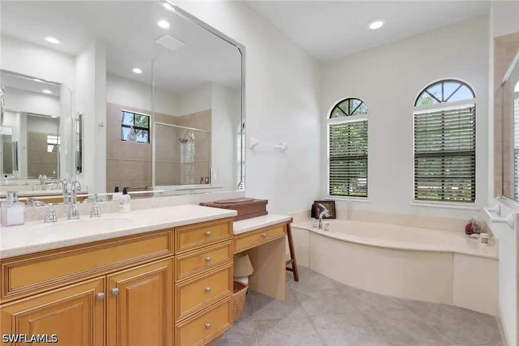 28565 Chianti Terrace Bonita Springs FL 34135