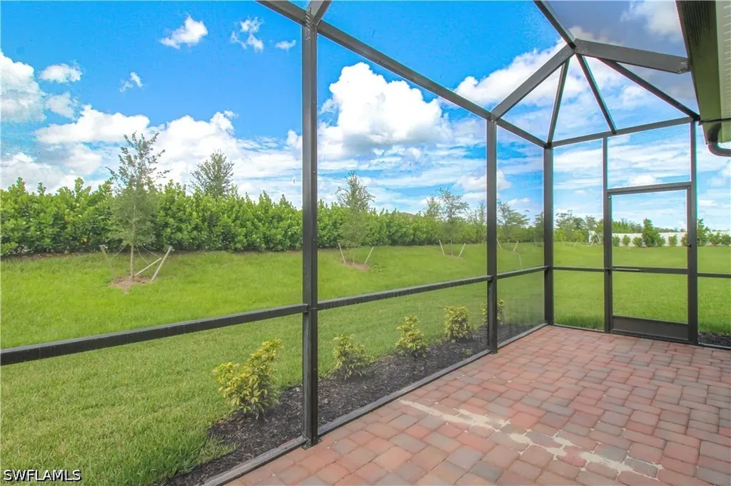 2156 Dragonfruit Way Naples FL 34120
