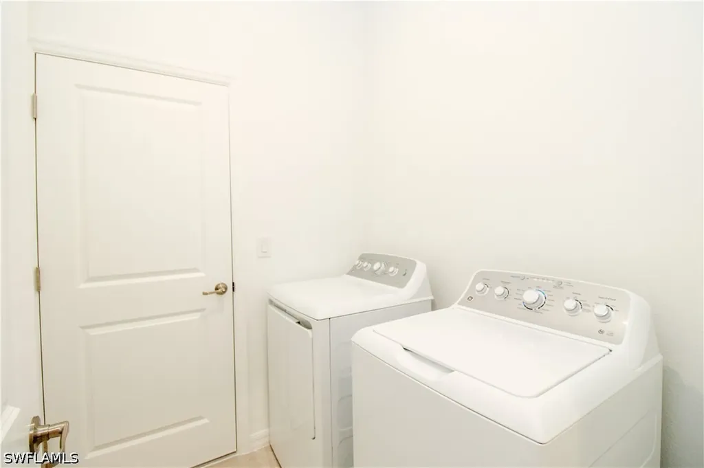 2156 Dragonfruit Way Naples FL 34120