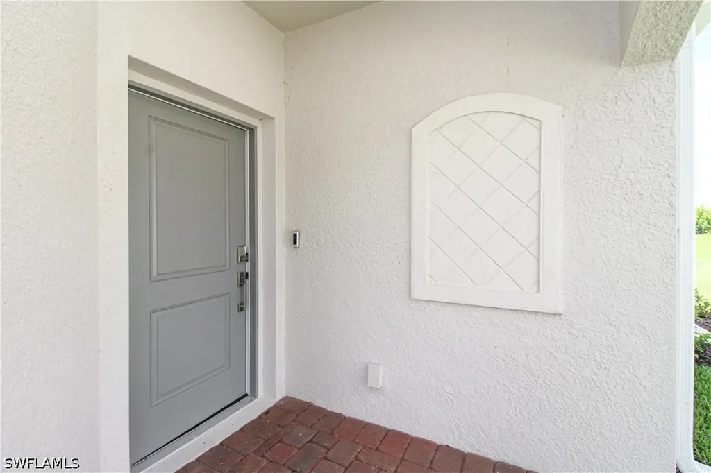 2156 Dragonfruit Way Naples FL 34120